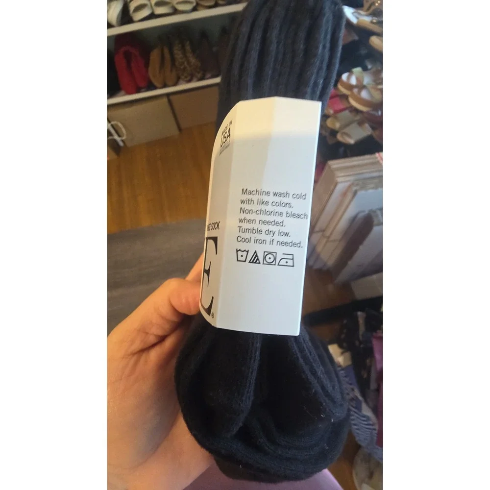 Hue Flat Knit Knee Socks 3 Pack Black Cotton Rayon Blend U21135 One Size NWT